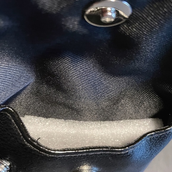 RFID-blocking Mini Bag - Picture 5 of 6